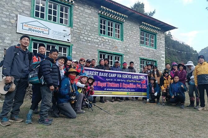14 Days Everest Base Camp Trek - Kathmandu to Lukla: getting moving on day two