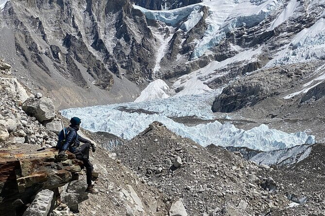 14 Days Everest Base Camp Trekking - Tyangboche: first big Everest lineup and monastery vibes