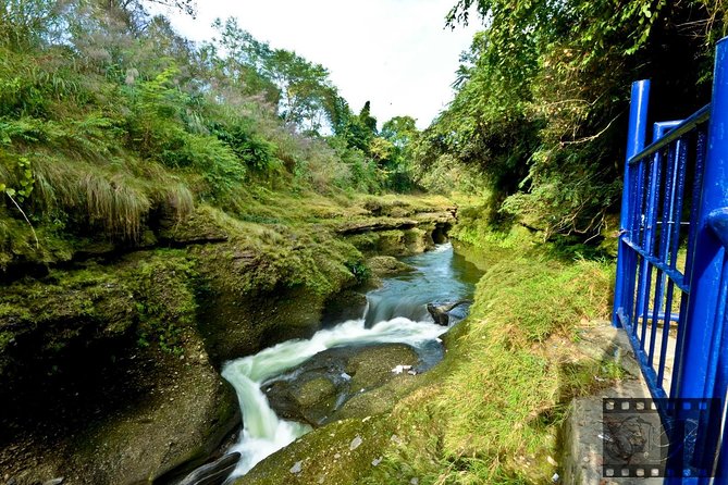 Best of Nepal Luxury Adventure Tour Package - 9 Days - Dhampus Australian Camp: hiking, tea house lodge, and mountain quiet