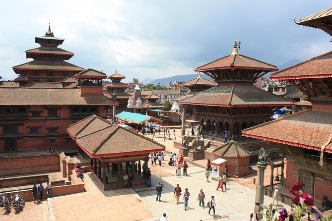 Bhaktapur darbar, Patan Darbar square & Changu Narayan in 1 day - Bhaktapur Durbar Square: why the first stop sets the tone