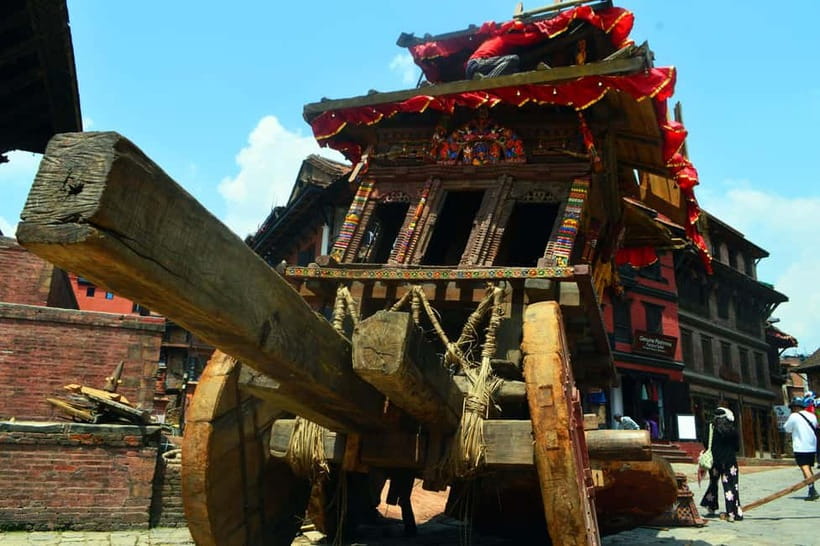 Bhaktapur Durbar Square 4-Hour Tour - Taumadhi Square and Nyātāpola Temple (1702): A Tall Temple With Clear Context