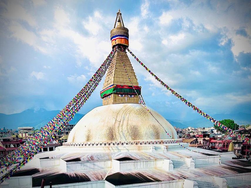 Bhaktapur Durbar Square and Boudhanath Stupa - Bhaktapur Durbar Square: more than a pretty UNESCO postcard
