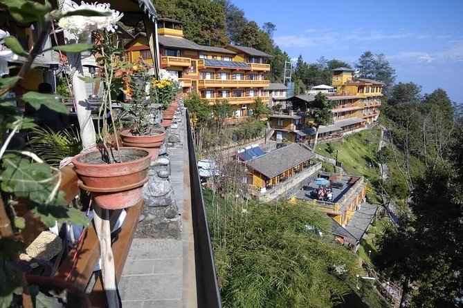 Bhaktapur - Nagarkot Day tour - Nagarkot View Tower: building a sunrise (or sunset) plan that works
