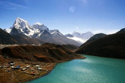 Everest Base Camp with Gokyo Lake 17 Days - Why this Everest Base Camp + Gokyo Lake trek feels different