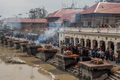 Full Day Kathmandu City Tour: Highlights of the Kathmandu Valley - Bhaktapur Durbar Square: A UNESCO Stop That Feels Hands-On