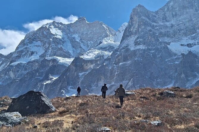 Kanchenjunga Circuit Trek 19 Days - From Sekathum to Amjilosha: the long warm-up day