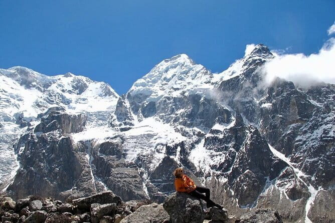 Kanchenjunga Circuit Trek 19 Days - Getting to the trail: Kathmandu flights and jeep drives