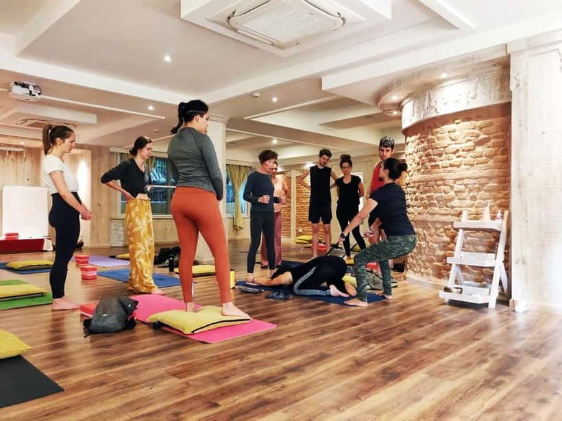 Kathmandu: 1, or 3-Day Yoga, Meditation & Reiki Retreat - Deluxe rooms on the 3-day plan: where you actually recover