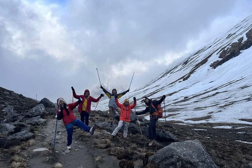 Kathmandu: 8-Day Annapurna Circuit Trek via Thorong La Pass - Chame to Pisang through pine and apple country