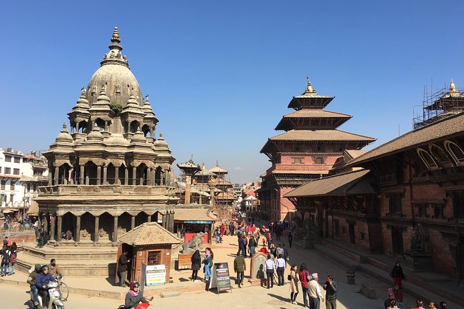 Kathmandu Cultural Tour - Kathmandu Valley Sightseeing Tour - Stop 2: Boudhanath Stupa and Tibetan Buddhism in Motion
