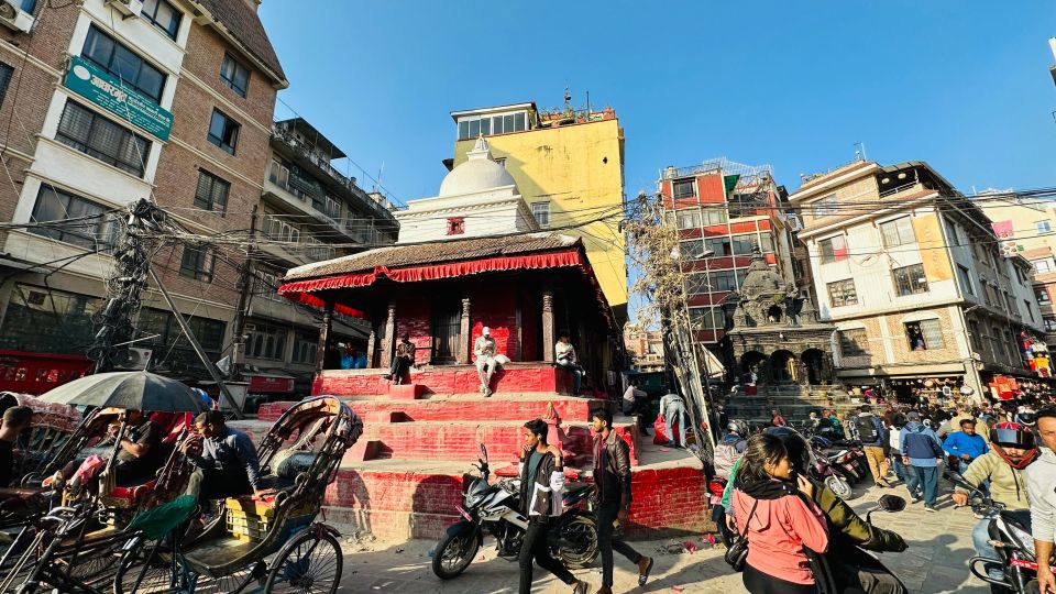Kathmandu Heritage Walk | Heritage Walk of Kathmandu - Annapurna Temple’s architectural splendor, plus a final market finish