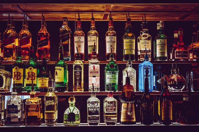 Kathmandu: Nightlife and Pub Crawl Tour - Thamel at Night: A Guided Walk Through the Fun, Not the Guesswork