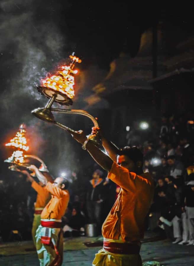 Kathmandu: Pashupatinath Aarati & Cremation Evening Tour - What makes Pashupatinath’s night ritual so powerful on the Bagmati River