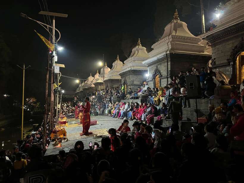 Kathmandu: Pashupatinath Evening Aarati Tour Private/Group - Getting there from Thamel: pickup, drive, and view planning