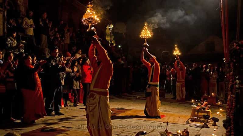Kathmandu: Pashupatinath Temple Aarti Night Tour - Pashupatinath at Night: What Changes After Dark