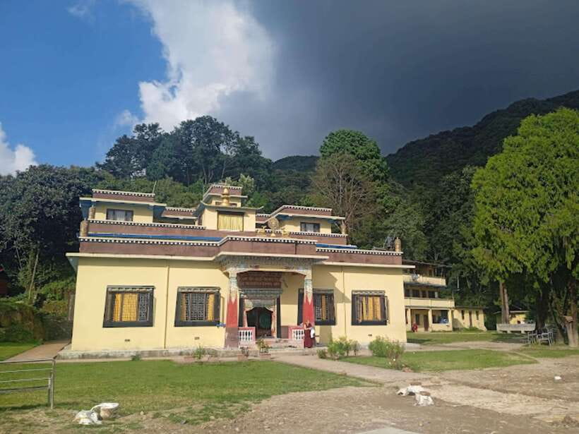 Kathmandu: Shivapuri National park Day Hiking - The climb: expect stairs, then earn big views