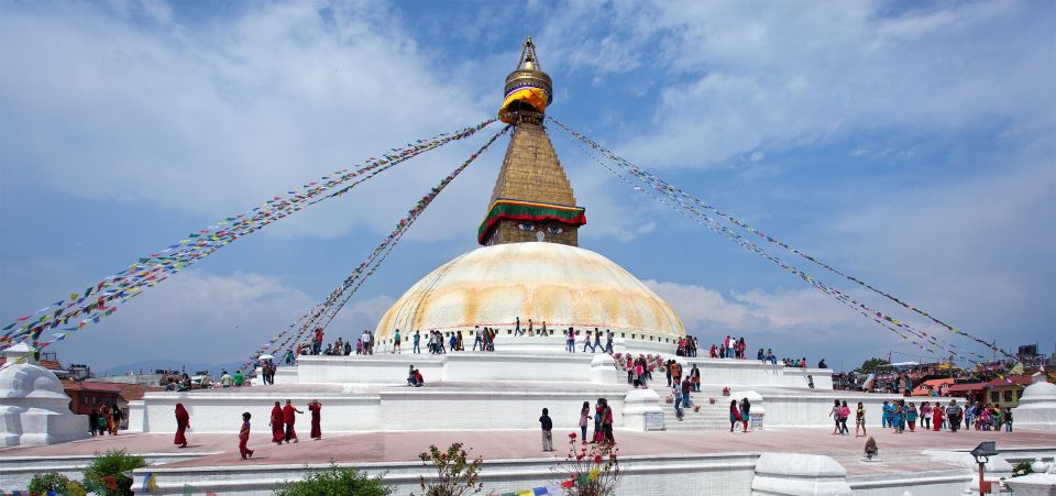 Kathmandu Sightseeing By Bus Day Trip - The bus ride part: why this format works in Kathmandu