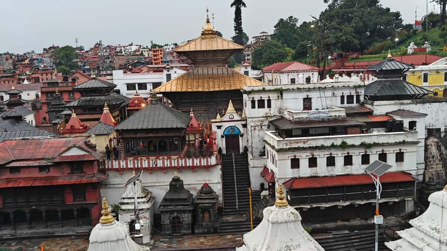 Kathmandu: UNESCO Heritage Site Private & Guided Tour - Guides, Timing, and Getting Around Without Stress