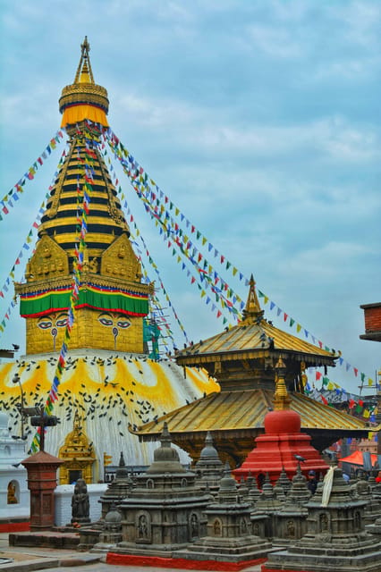 Kathmandu's 7 UNESCO Heritage Gems: Private Full-Day Tour - Kathmandu Durbar Square to Bhaktapur Durbar Square: Kumari Ghar and the palace complex scale-up