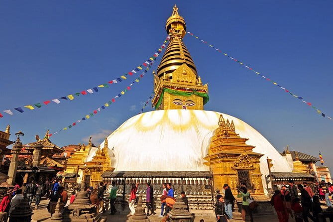 Kirtipur & Swayambhu Trip from Kathmandu: Local Eats and Drinks - Rooftop Newari meal plus Himalayan beer and liquor tastings