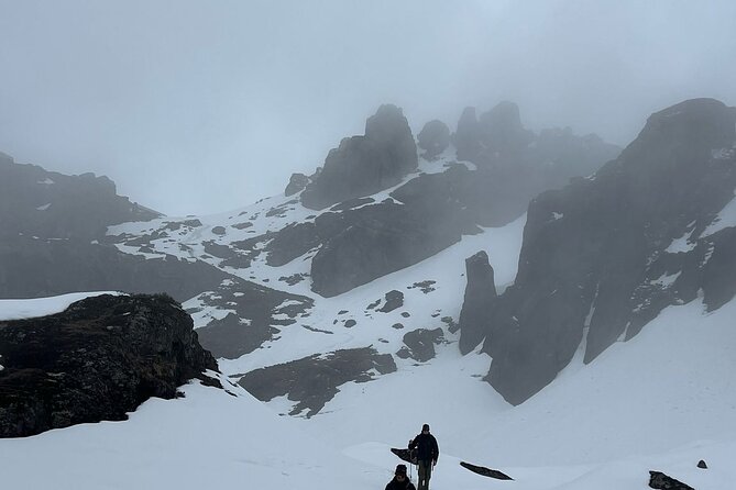 Makalu Base Camp Trek - Day 9–10: climbing to Makalu Base Camp and optional Barun Glacier steps