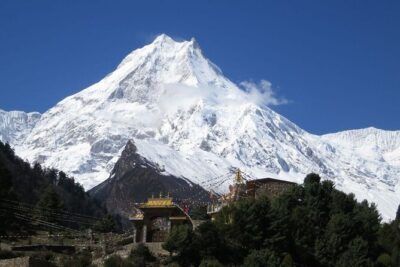 Manaslu Circuit Trek 13 Days - Price and value: $1,400 looks simple, but check what it covers