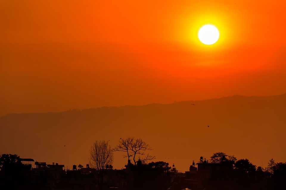 Nagarkot Sunrise With Trip To Changu Narayan and Bhaktapur - How good guiding changes this day (and why the reviews lean positive)