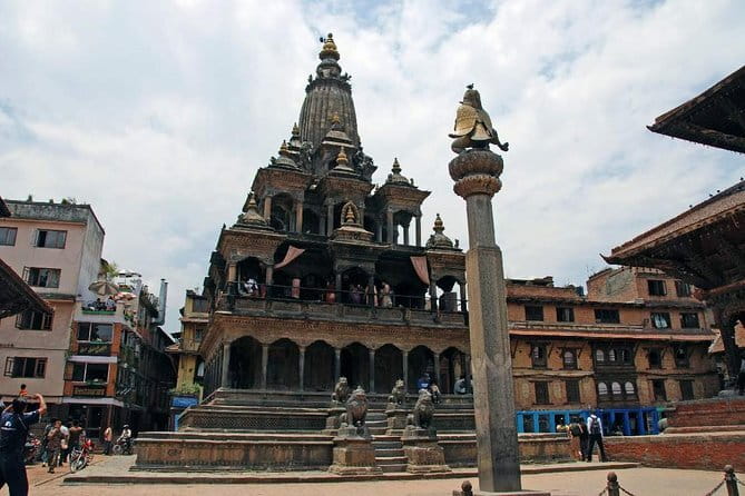 Patan and Bhaktapur Boutique Tour - Bhaktapur Durbar Square: 55-window palace and the city’s temple spine