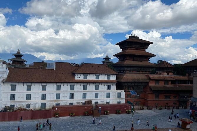 Patan and Bhaktapur Boutique Tour - Taumadhi Square and Nyatapola Temple: the view from the five levels