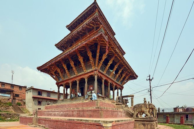 Private half day Medieval Kirtipur town with Newari food tasting trip - Uma Maheshwor Temple (Kwacho Dega): the pagoda stop that feels local