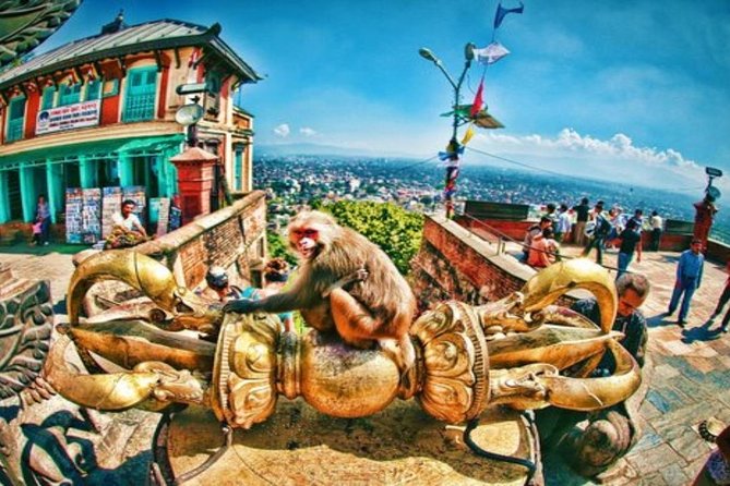 Private Half-Day Tour of Kathmandu Durbar Square and Swayambhunath Temple - Tickets, timing, and what to plan for during the 10:00 am start